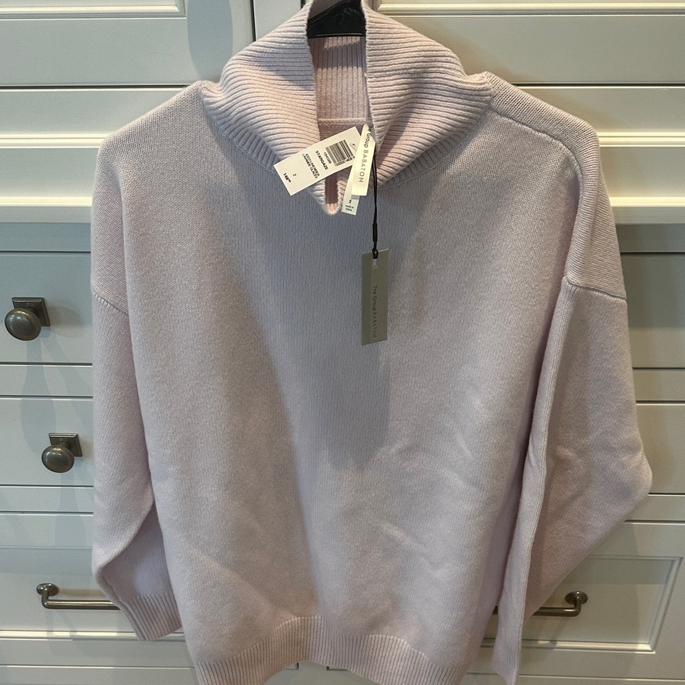 Babaton Soft Pink Ribbed Sweater